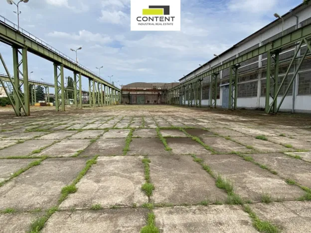 Pronájem komerčního pozemku, Hradec Králové - Kukleny, Pražská třída, 5000 m2