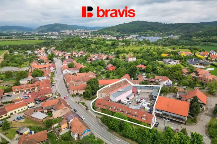 Pronájem skladu, Hradčany, Tišnovská, 1016 m2