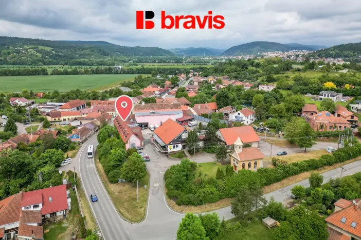 Pronájem skladu, Hradčany, Tišnovská, 1016 m2