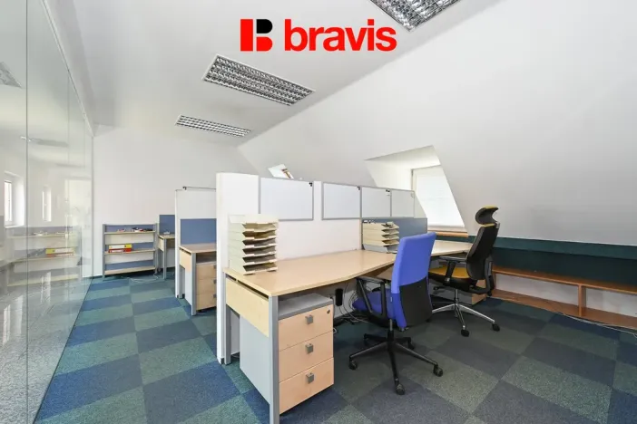 Pronájem skladu, Hradčany, Tišnovská, 1016 m2