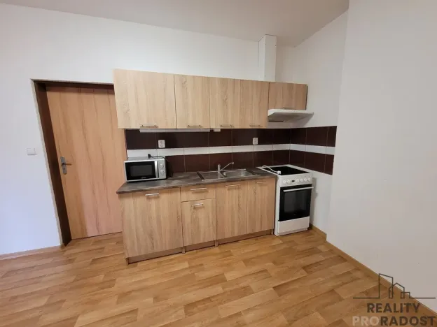 Pronájem bytu 2+kk, Holešov, nám. Svobody, 40 m2