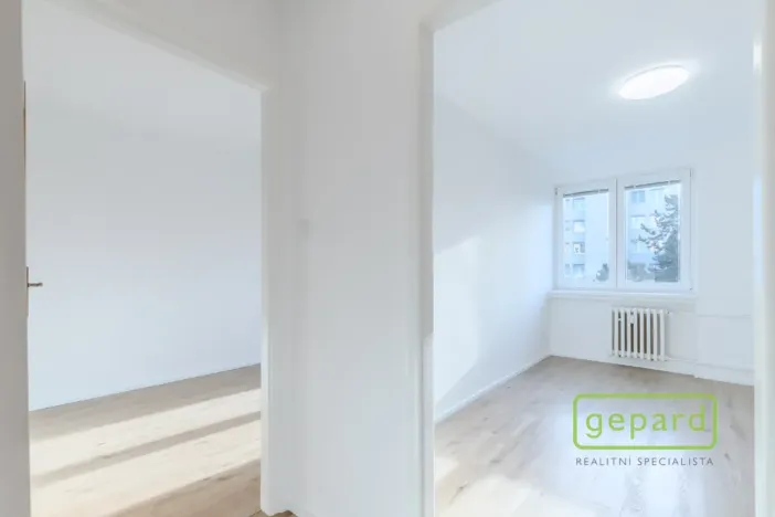 Pronájem bytu 3+1, Praha, Hrusická, 73 m2