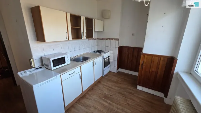 Prodej bytu 2+1, Kynšperk nad Ohří, Jana Nerudy, 52 m2