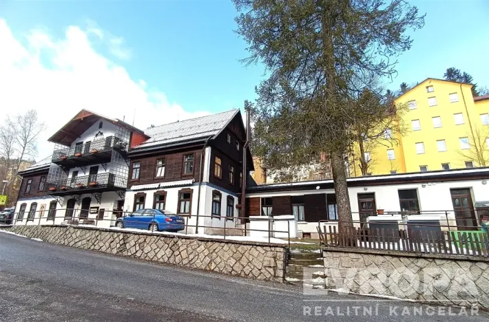 Pronájem restaurace, Janské Lázně, Dolní promenáda, 156 m2