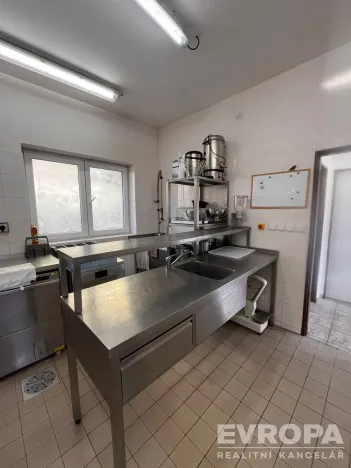 Pronájem restaurace, Janské Lázně, Dolní promenáda, 156 m2