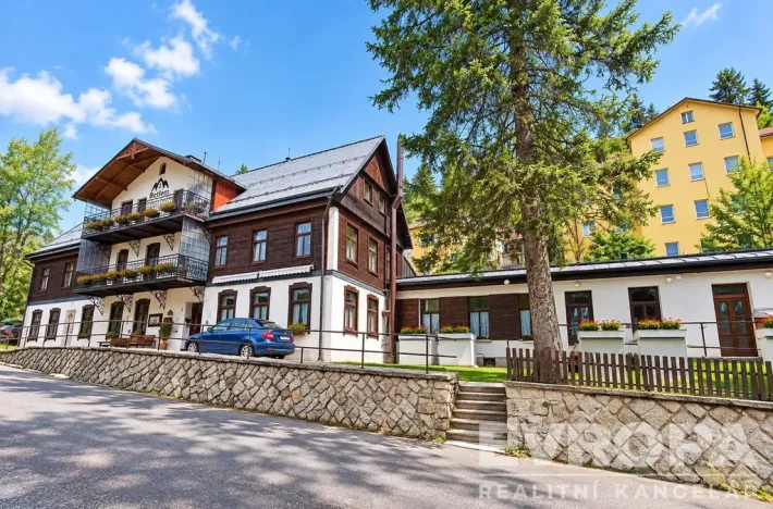 Pronájem restaurace, Janské Lázně, Dolní promenáda, 156 m2