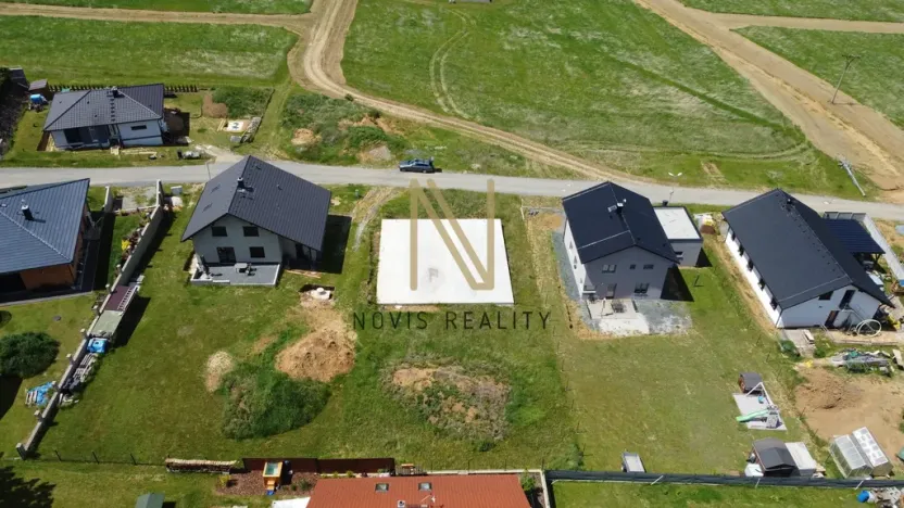 Prodej pozemku pro bydlení, Osvračín, 964 m2
