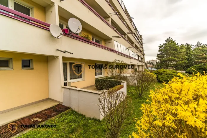 Pronájem bytu 1+1, Zlín, Větrná, 44 m2