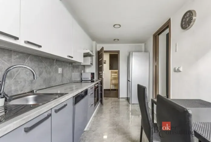 Prodej bytu 3+1, Trutnov - Poříčí, Voletinská, 61 m2