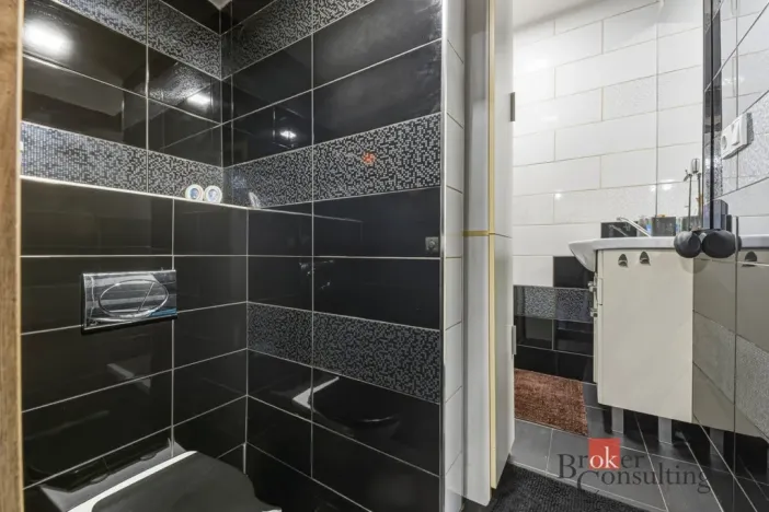 Prodej bytu 3+1, Trutnov - Poříčí, Voletinská, 61 m2