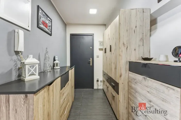 Prodej bytu 3+1, Trutnov - Poříčí, Voletinská, 61 m2