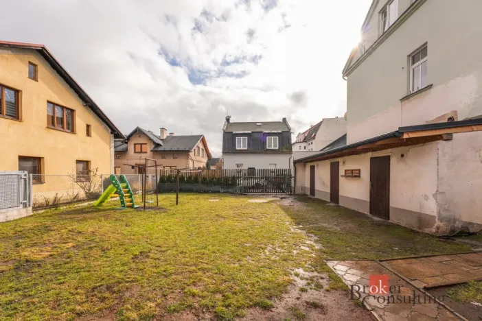 Prodej bytu 3+1, Trutnov - Poříčí, Voletinská, 61 m2