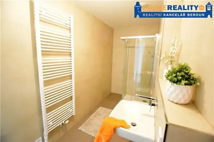 Pronájem bytu 2+kk, Beroun, Na Parkáně, 66 m2