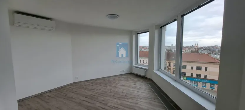 Pronájem bytu 1+kk, Plzeň, Železniční, 43 m2