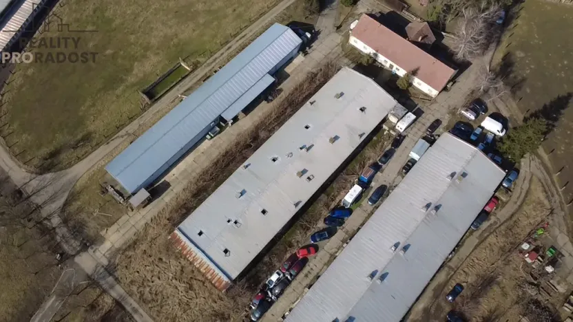 Prodej výrobních prostor, Křepice, 1115 m2