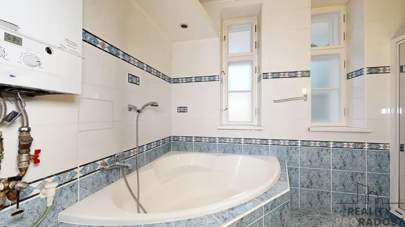 Prodej bytu 3+1, Jihlava, Svatopluka Čecha, 100 m2