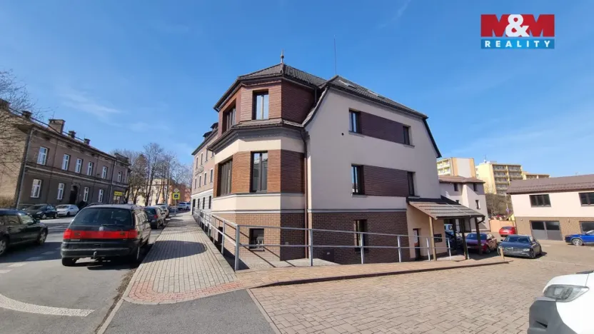 Pronájem kanceláře, Český Těšín, Ostravská, 89 m2