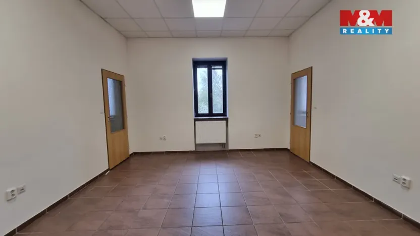 Pronájem kanceláře, Český Těšín, Ostravská, 89 m2