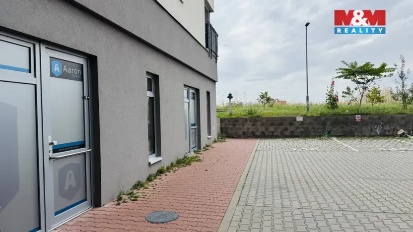 Pronájem kanceláře, Klecany, V Honech, 179 m2