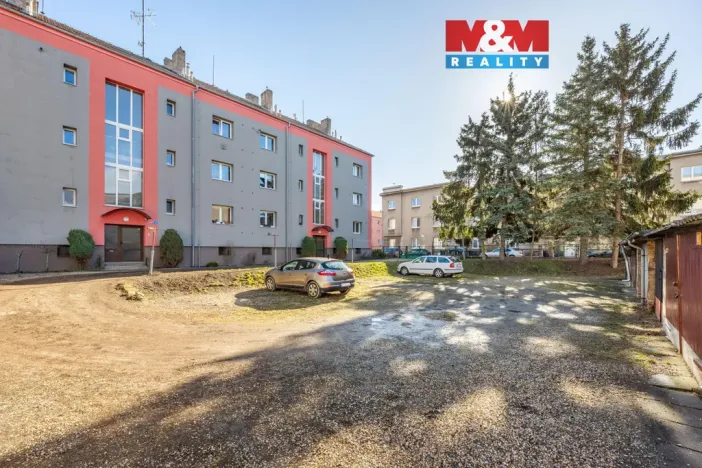 Prodej bytu 2+1, Slaný, Brožovského, 47 m2