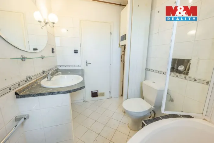 Prodej bytu 2+1, Slaný, Brožovského, 47 m2