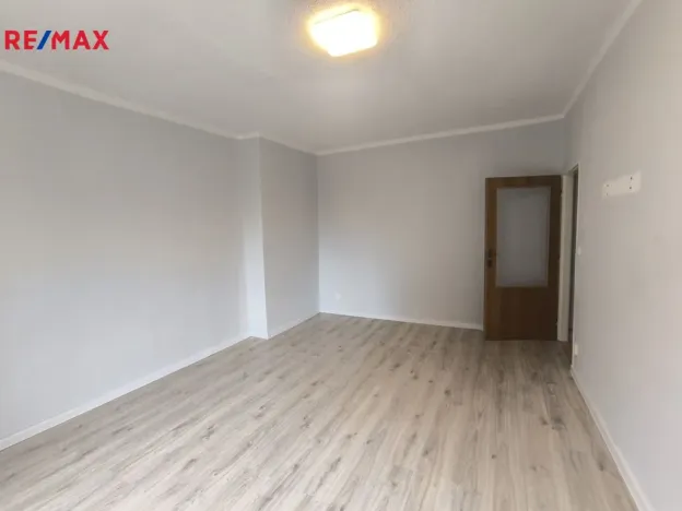 Pronájem bytu 2+1, Sokolov, Sokolovská, 56 m2