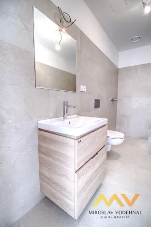 Pronájem rodinného domu, Hradec Králové - Svobodné Dvory, Milana Morávka, 121 m2