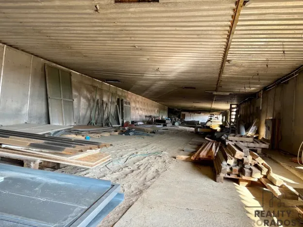 Prodej výrobních prostor, Nosislav, 1980 m2