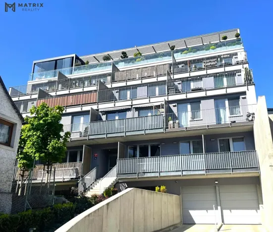 Pronájem bytu 1+kk, Praha - Libeň, U Rokytky, 39 m2