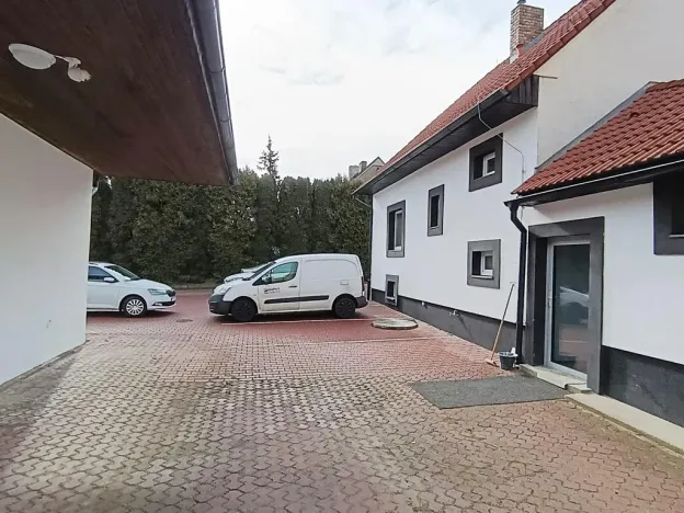 Pronájem skladu, Praha - Březiněves, Na hlavní, 331 m2