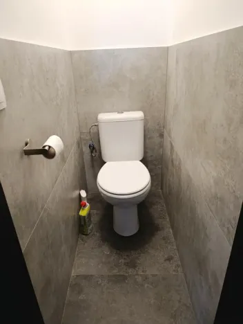 Pronájem skladu, Praha - Březiněves, Na hlavní, 331 m2