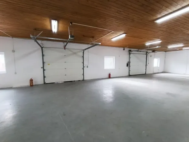 Pronájem skladu, Praha - Březiněves, Na hlavní, 374 m2