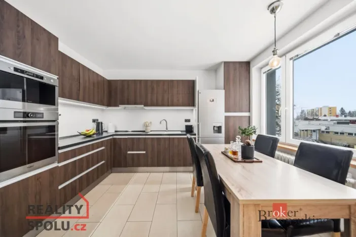 Prodej bytu 2+1, Žďár nad Sázavou - Žďár nad Sázavou 6, Haškova, 51 m2