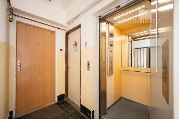 Prodej bytu 2+kk, Praha - Michle, Sedlčanská, 58 m2