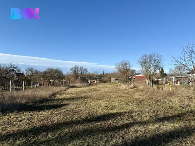 Prodej pozemku pro bydlení, Znojmo, 1809 m2