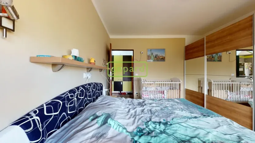 Prodej bytu 2+1, Okna, 60 m2