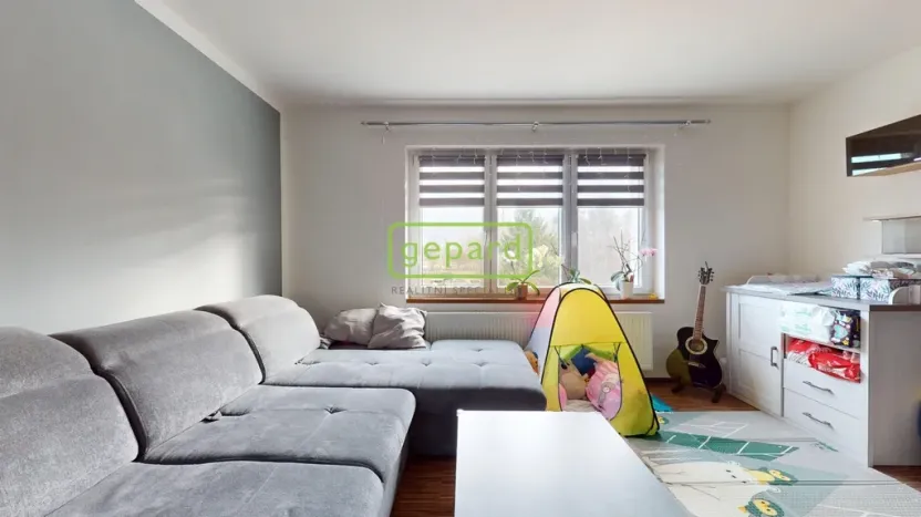 Prodej bytu 2+1, Okna, 60 m2