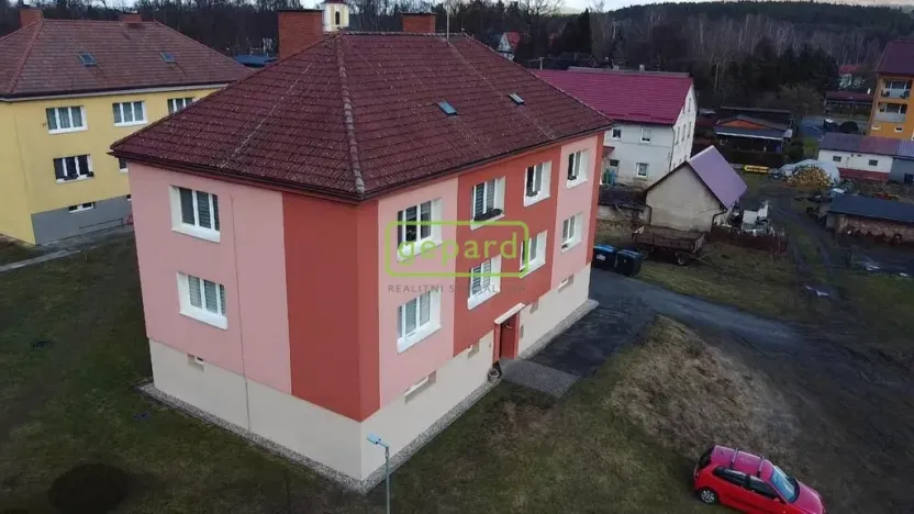 Prodej bytu 2+1, Okna, 60 m2