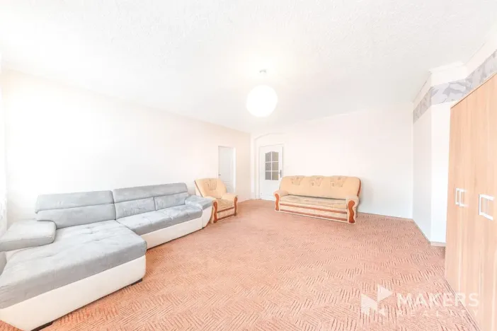 Prodej bytu 2+1, Karlovy Vary, Vítězná, 70 m2