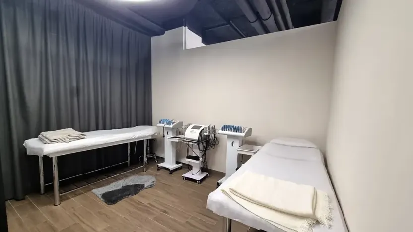 Prodej obchodního prostoru, Praha, 165 m2