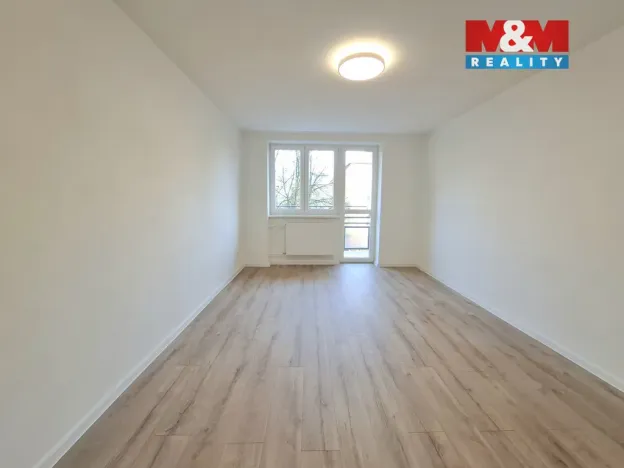 Prodej bytu 2+1, Ostrov, Luční, 71 m2