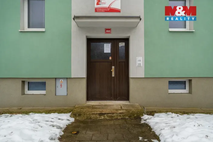 Prodej bytu 3+1, Chomutov, Mostecká, 61 m2