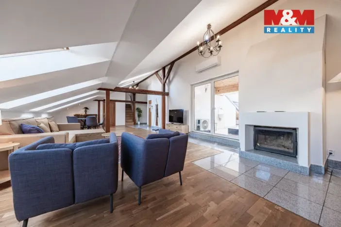 Prodej atypického bytu, Praha - Nové Město, Řeznická, 300 m2