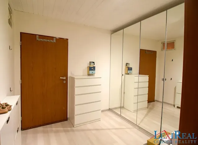 Pronájem bytu 2+kk, Praha - Čakovice, Cukrovarská, 57 m2