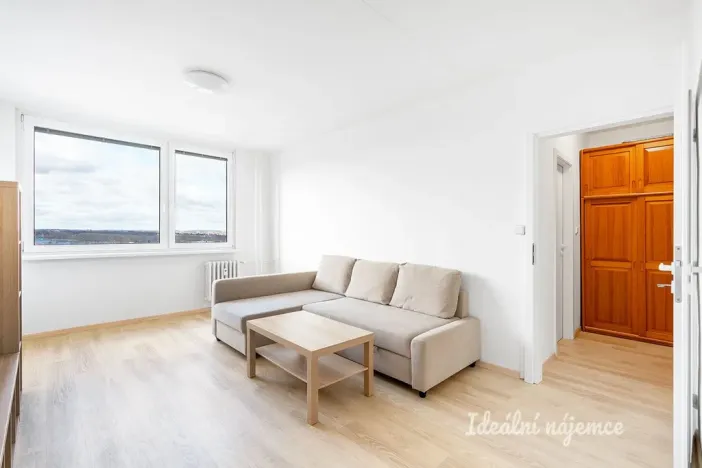 Pronájem bytu 2+kk, Praha - Řepy, Na chobotě, 45 m2