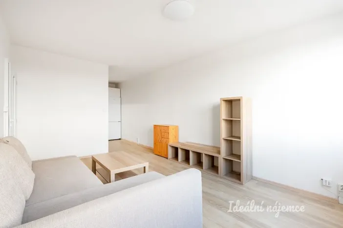 Pronájem bytu 2+kk, Praha - Řepy, Na chobotě, 45 m2