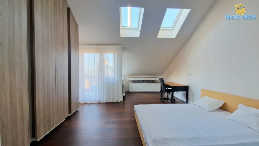 Pronájem bytu 3+kk, Praha - Veleslavín, Na okraji, 200 m2