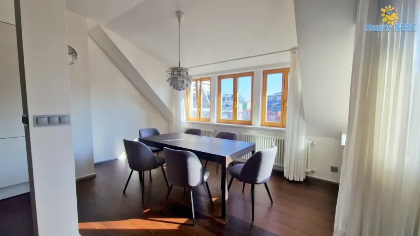 Pronájem bytu 3+kk, Praha - Veleslavín, Na okraji, 200 m2