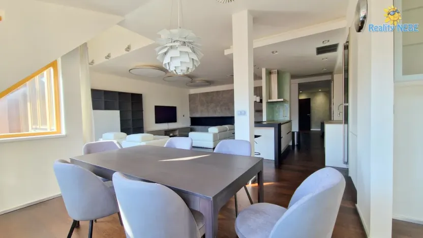 Pronájem bytu 3+kk, Praha - Veleslavín, Na okraji, 200 m2