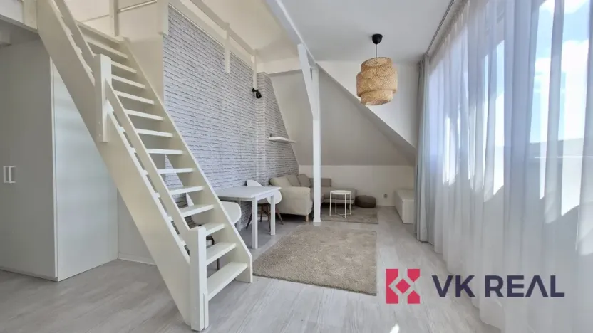 Pronájem bytu 1+kk, Praha - Braník, Branická, 50 m2